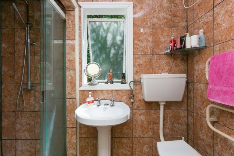 Photo of property in 1 Sar Street, Wadestown, Wellington, 6012