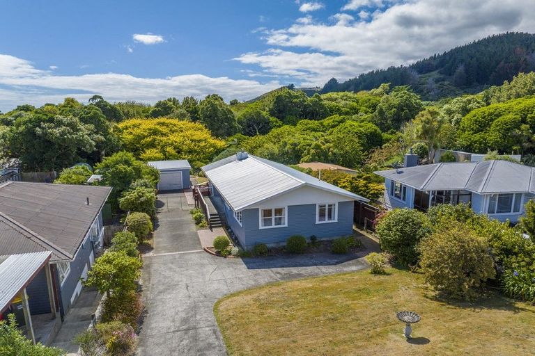 Photo of property in 20 Riwai Street, Paraparaumu, 5032
