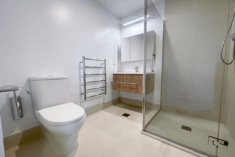 Photo of property in 22 Tahuhu Road, Mount Wellington, Auckland, 1062