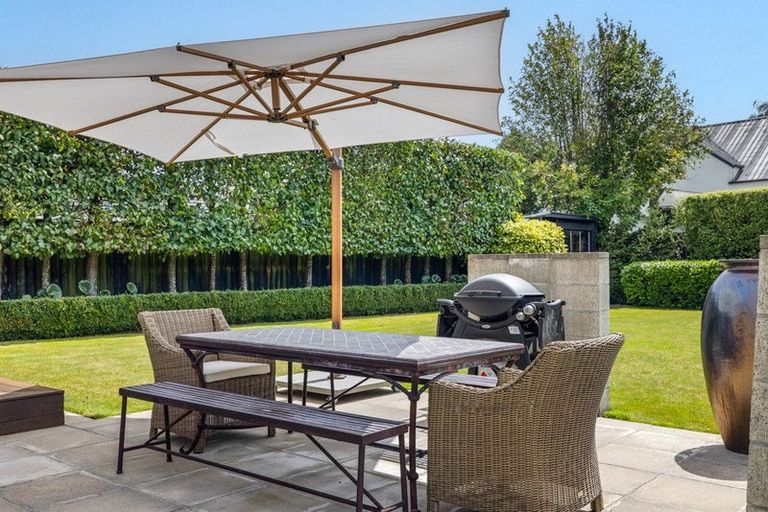 Photo of property in 118 Hamilton Avenue, Ilam, Christchurch, 8041