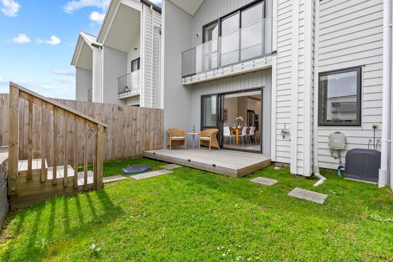 Photo of property in 10b Nellie Drive, Kumeu, 0810