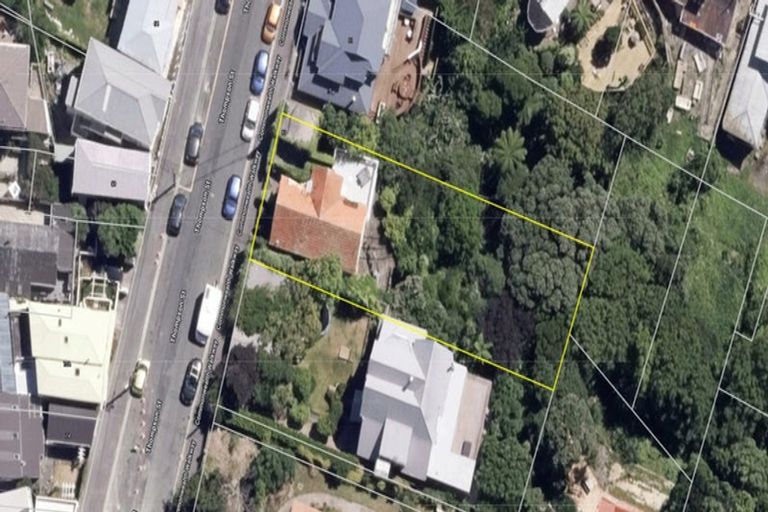 Photo of property in 53 Thompson Street, Mount Cook, Wellington, 6011