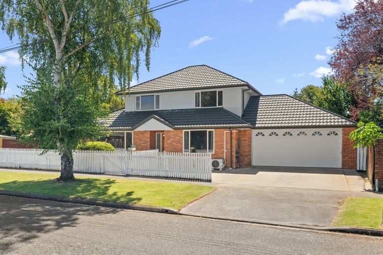 Photo of property in 64 Bevington Street, Avonhead, Christchurch, 8042