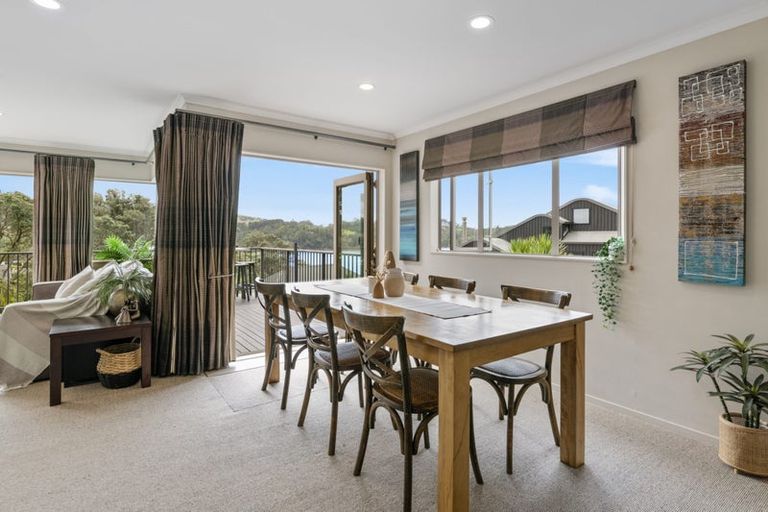 Photo of property in 31a Ocean View Road, Hatfields Beach, Orewa, 0931