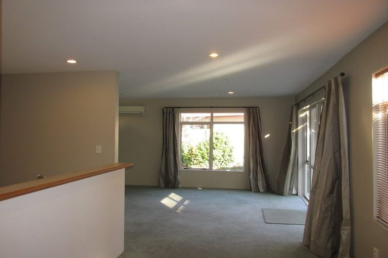 Photo of property in 2/35 Parade Court, Addington, Christchurch, 8024