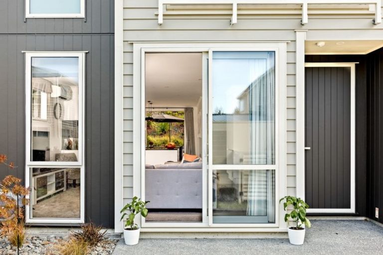 Photo of property in 29 Sanremo Lane, Stanmore Bay, Whangaparaoa, 0932