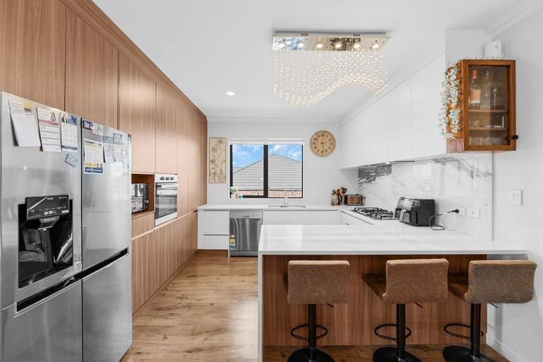 Photo of property in 109 Hillpark Drive, Pokeno, 2402