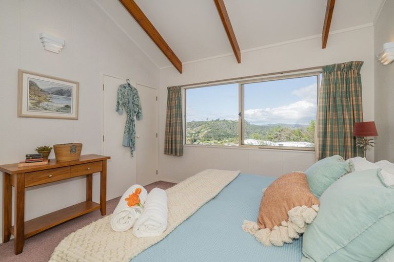 Photo of property in 76 Grange Road, Hahei, Whitianga, 3591