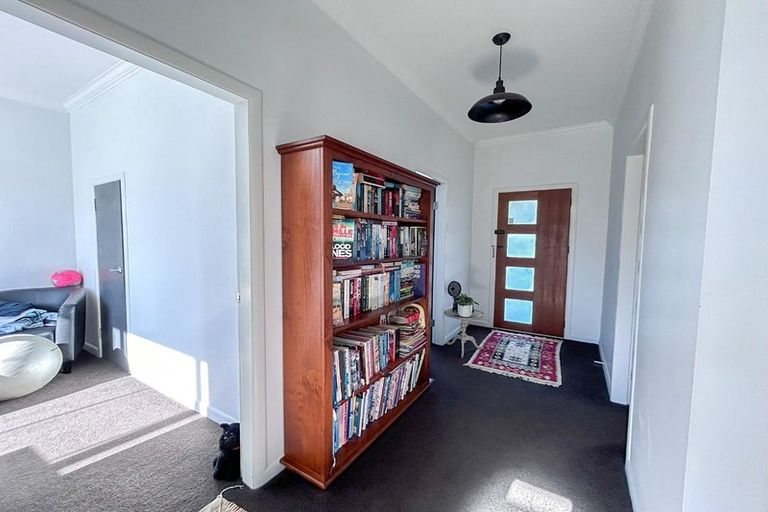 Photo of property in 11 Lovatt Crescent, Kensington, Whangarei, 0112