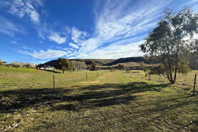 Photo of property in 745 Ardgour Valley Road, Tarras, Cromwell, 9383