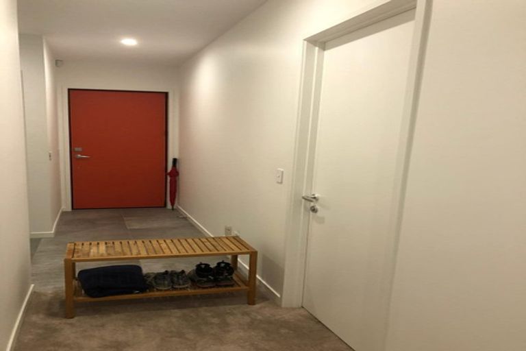 Photo of property in 28 Catalina Bay Drive, Hobsonville, Auckland, 0616