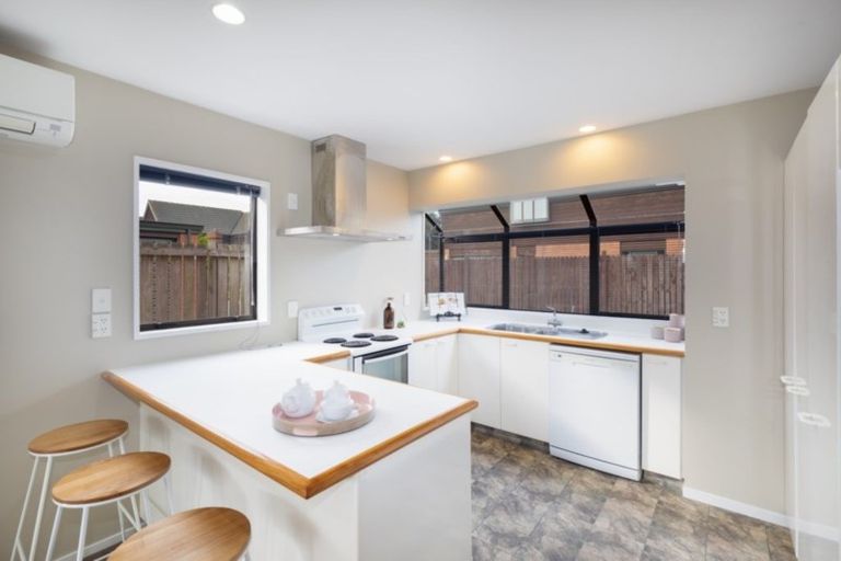 Photo of property in 14/415 Mairehau Road, Parklands, Christchurch, 8083