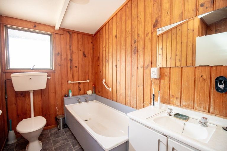 Photo of property in 19 Mahana Road, Ngatea, 3503