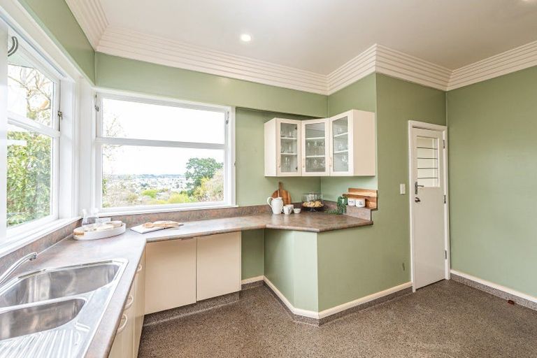 Photo of property in 4 Hillside Terrace, Saint Johns Hill, Whanganui, 4500