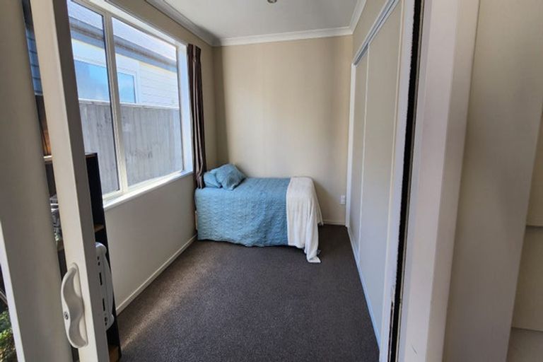 Photo of property in 34 Solander Road, Pegasus, 7612