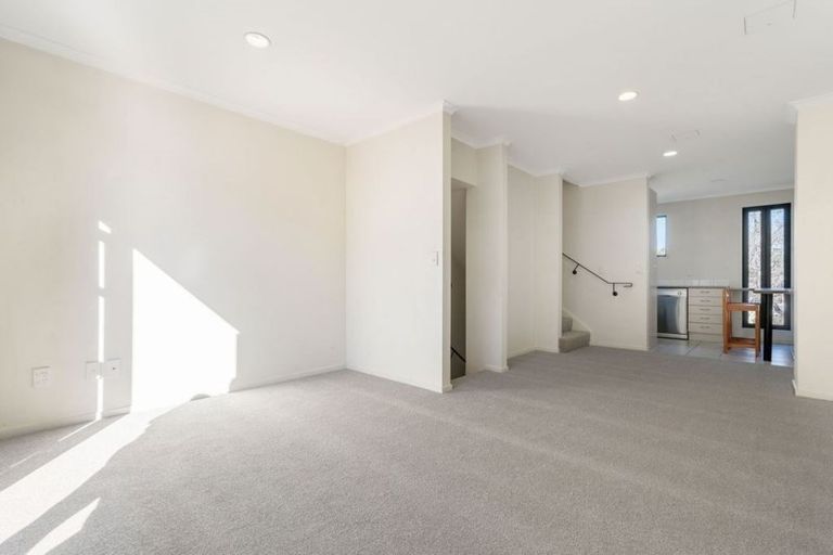 Photo of property in 4/266 Shirley Road, Papatoetoe, Auckland, 2025