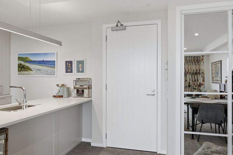 Photo of property in 101 Panorama Heights, Orewa, 0931