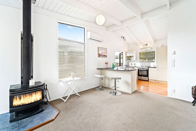 Photo of property in 112b Brightside Road, Stanmore Bay, Whangaparaoa, 0932