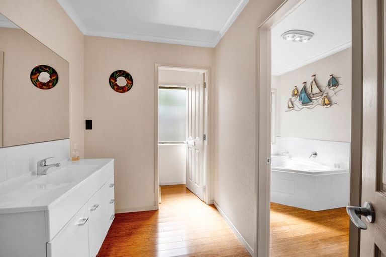 Photo of property in 12b Marlin Terrace, Bell Block, New Plymouth, 4312