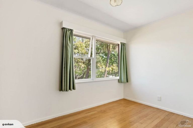 Photo of property in 37 Tampin Road, Hillpark, Auckland, 2102