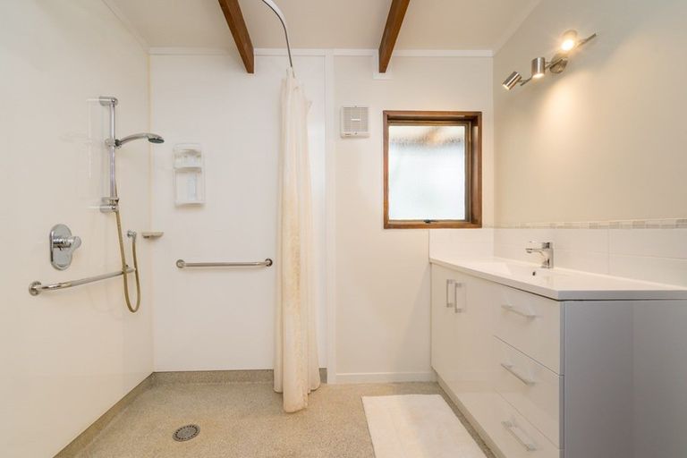 Photo of property in 17 Lismore Street, Lawrence, 9532