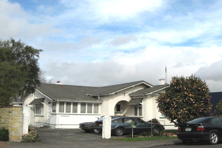 Photo of property in 106 Davis Street, Saint Leonards, Hastings, 4120