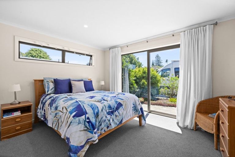 Photo of property in 4b Read Crescent, Clive, 4102