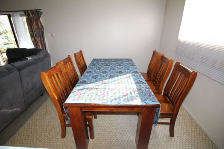 Photo of property in 27 Tania Crescent, Western Heights, Rotorua, 3015