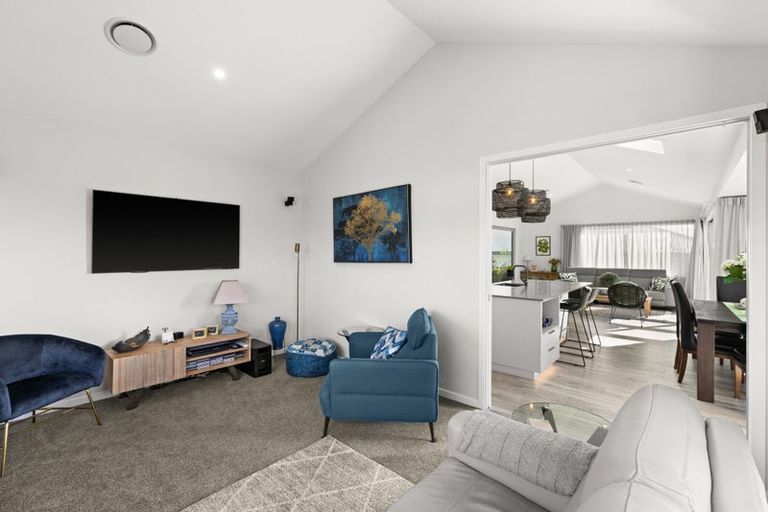 Photo of property in 143 Arataki Road, Havelock North, 4130