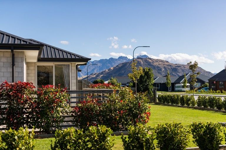 Photo of property in 99 Risinghurst Terrace, Lower Shotover, Queenstown, 9304