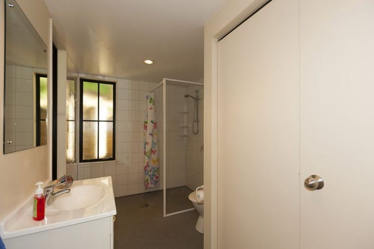 Photo of property in 59 Renown Road, Raumati South, Paraparaumu, 5032