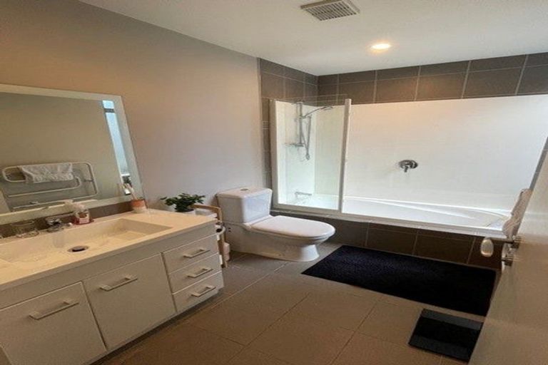Photo of property in 34a Taramea Place, Addington, Christchurch, 8024