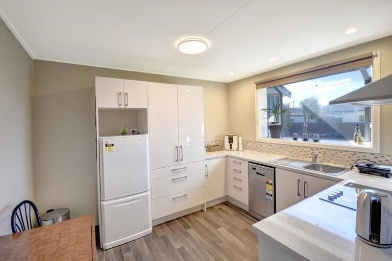 Photo of property in 72c Bay View Road, South Dunedin, Dunedin, 9012