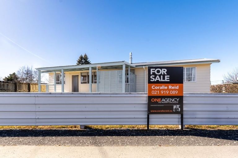 Photo of property in 6 Sealy Street, Twizel, 7901