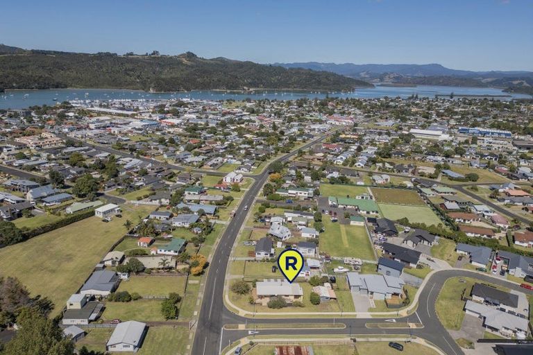 Photo of property in 104 Cook Drive, Whitianga, 3510