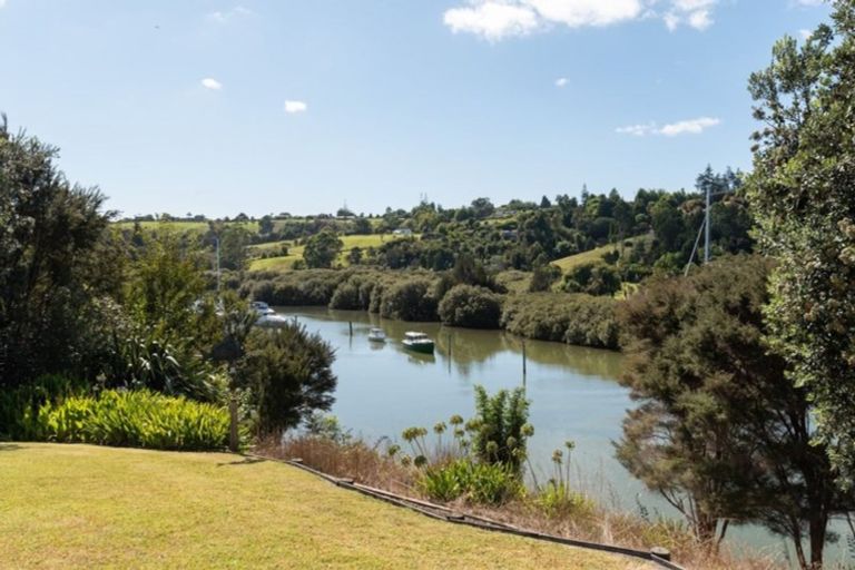 Photo of property in 13 James Kemp Place, Kerikeri, 0230