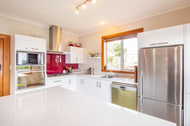 Photo of property in 17 Scotland Terrace, Green Island, Dunedin, 9018