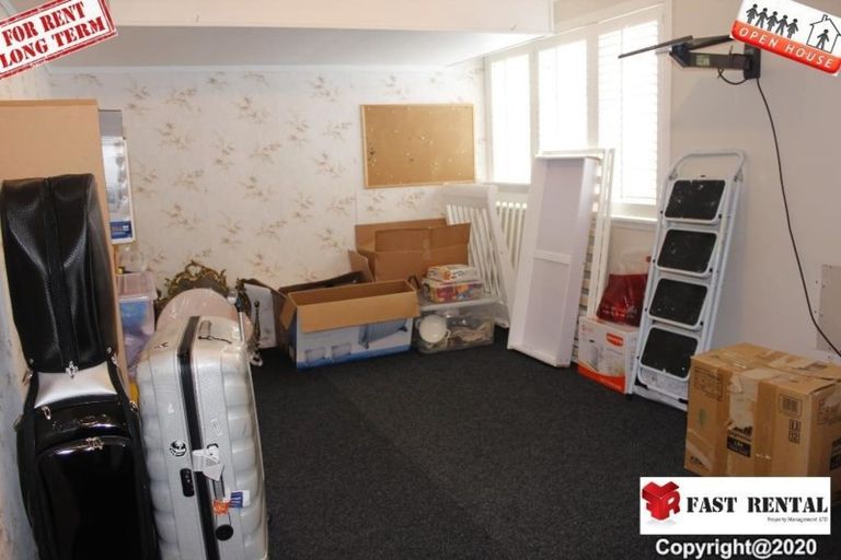 Photo of property in 36 Belle Vue Avenue, Northcote Point, Auckland, 0627