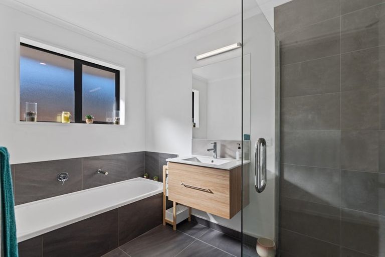 Photo of property in 57 Quinn Crescent, Woodend, 7610