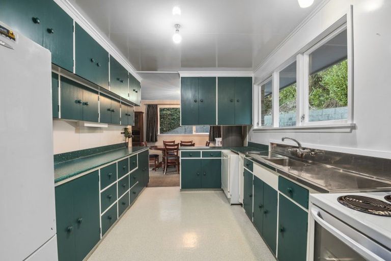 Photo of property in 29 Seaview Crescent, Picton, 7220
