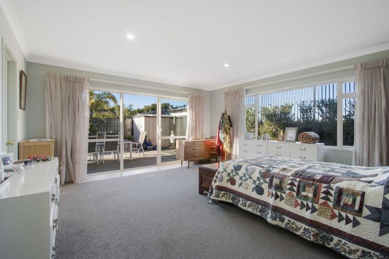 Photo of property in 32 Noble Johnston Drive, Katikati, 3129