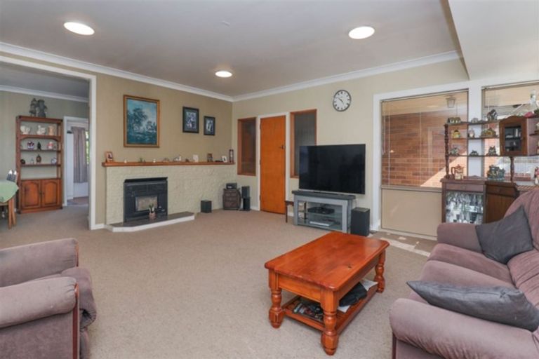 Photo of property in 114 Hakanoa Street, Huntly, 3700