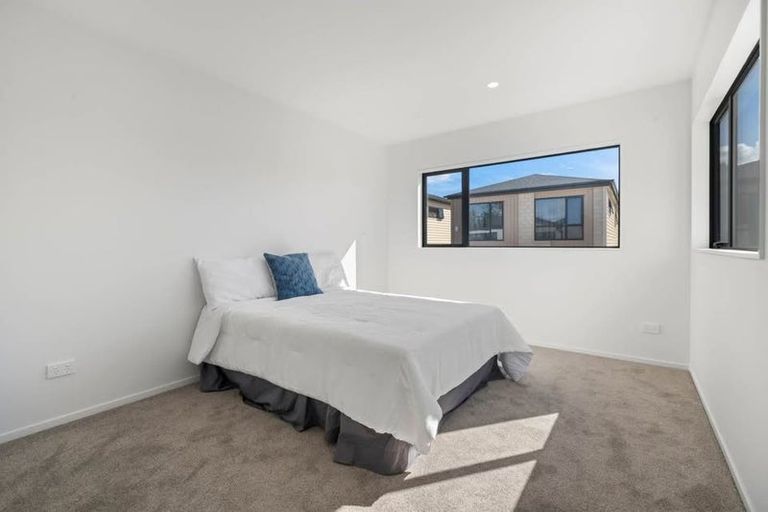 Photo of property in 27a Pah Road, Papatoetoe, Auckland, 2025