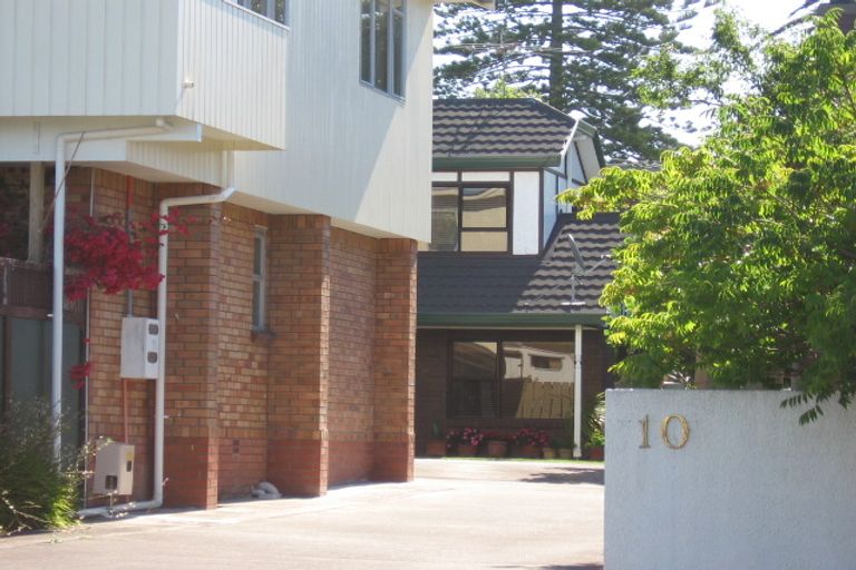 Photo of property in 8a Bangor Street, Point Chevalier, Auckland, 1022