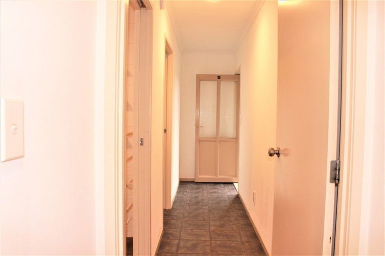 Photo of property in 4/201 Massey Street, Frankton, Hamilton, 3204