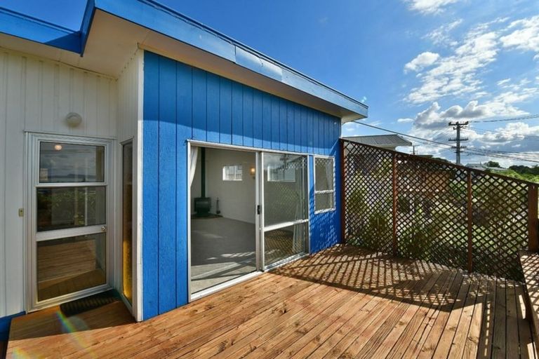 Photo of property in 22 Scott Road, Stanmore Bay, Whangaparaoa, 0932