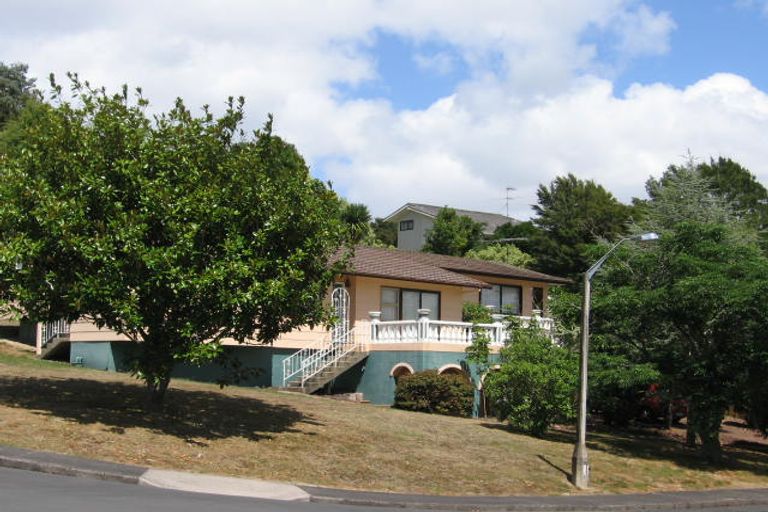 Photo of property in 36 Simon Ellice Drive, Bayview, Auckland, 0629