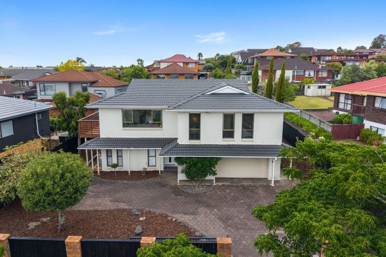 Photo of property in 19 Venus Place, Half Moon Bay, Auckland, 2012