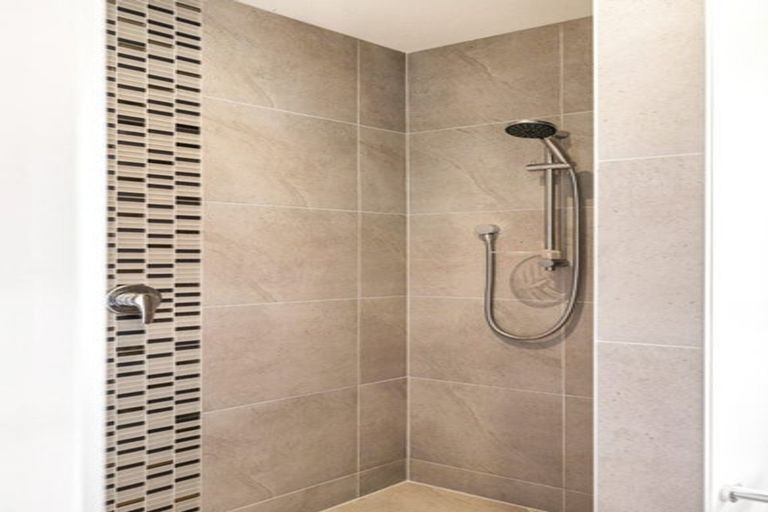 Photo of property in 3 Cranleigh Way, Bombay, 2675