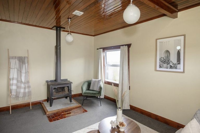 Photo of property in 24 Lune Street, South Hill, Oamaru, 9400